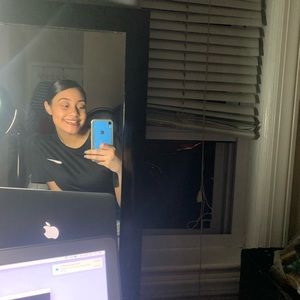 Meet your Posher, Eli